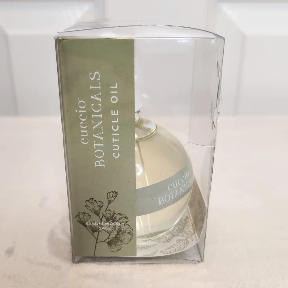 Cuccio Botanicals Cuticle Oil Sandalwood & Sage